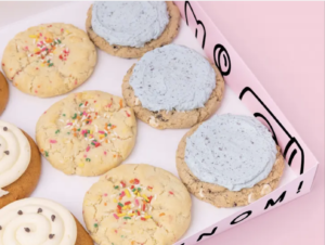 Crumbl Cookies is Coming to Miracle Mile in early 2022!